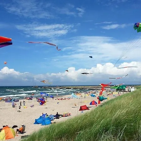 With A Private Garden Vakantiehuis Sarbinowo